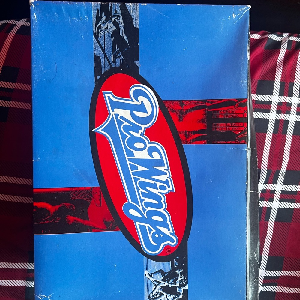 Vintage Pro Wings From the 90’s Size 12